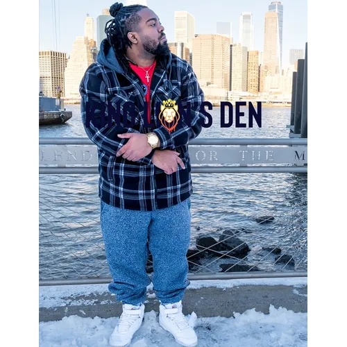 King Lion's Den