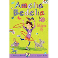 Amelia Bedelia Chapter Book #5: Amelia Bedelia Shapes Up